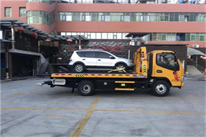 鹿城区汽车紧急补胎换胎救援