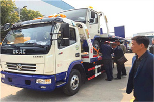 鹿城区汽车道路救援拖车价格